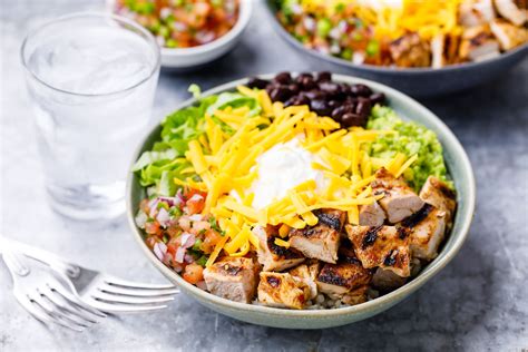 Chipotle Chicken Burrito Bowl Recipe
