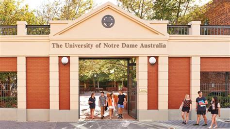 名字最像野鸡大学的世界名校-澳大利亚伍伦贡大学（卧龙岗大学） - 知乎