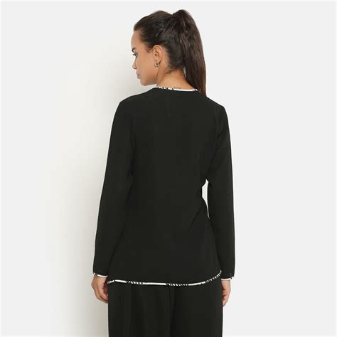Black Overlap Jacket With Side Knot