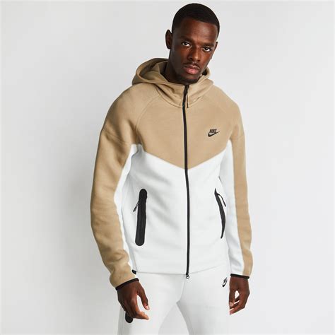 Nike Tech Fleece Nike Sportswear Tech Fleece Men's Bomber. Nike.com