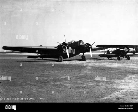 Martin b 10 hi-res stock photography and images - Alamy