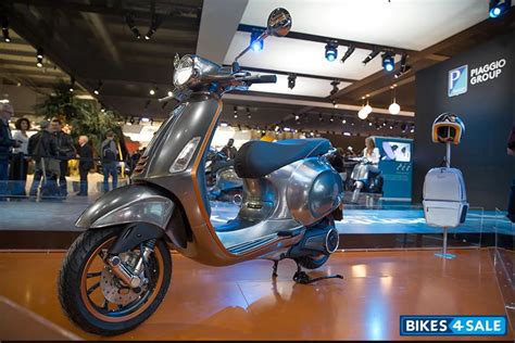 Vespa Elettrica Scooter Picture Gallery - Bikes4Sale