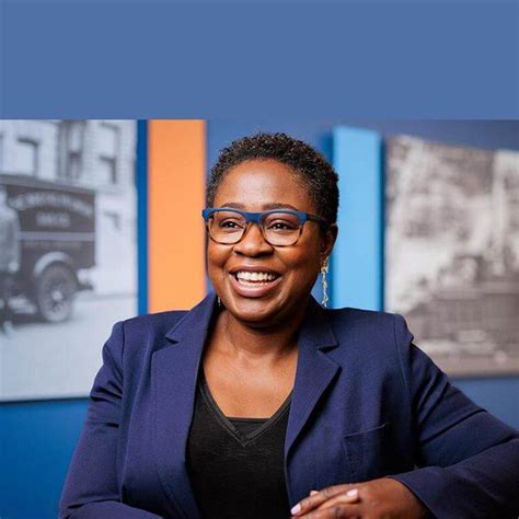 Ask an engineer: Risikat | National Grid Careers