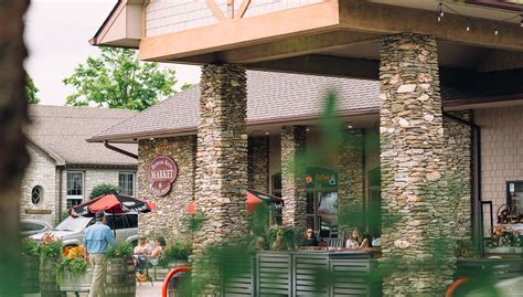 A Wine Lover's Guide to Blowing Rock, NC ⋆ Blowing Rock