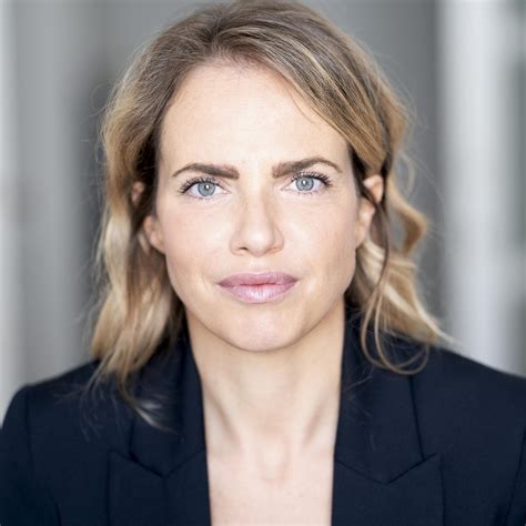 Boomers contro Millennials. L'Italia ha la forza di cambiare? - Biennale Tecnologia