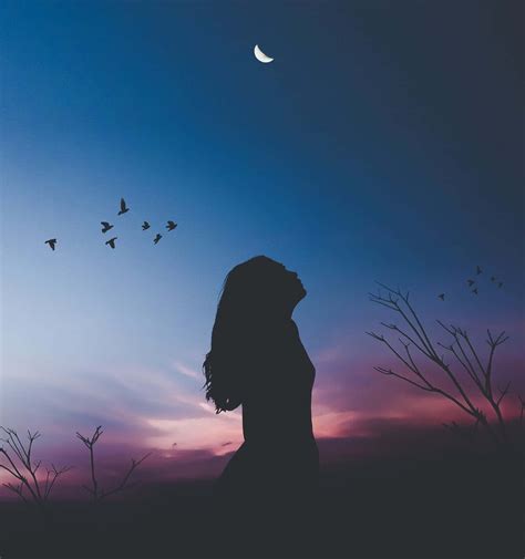 [100+] Sad Profile Pictures | Wallpapers.com