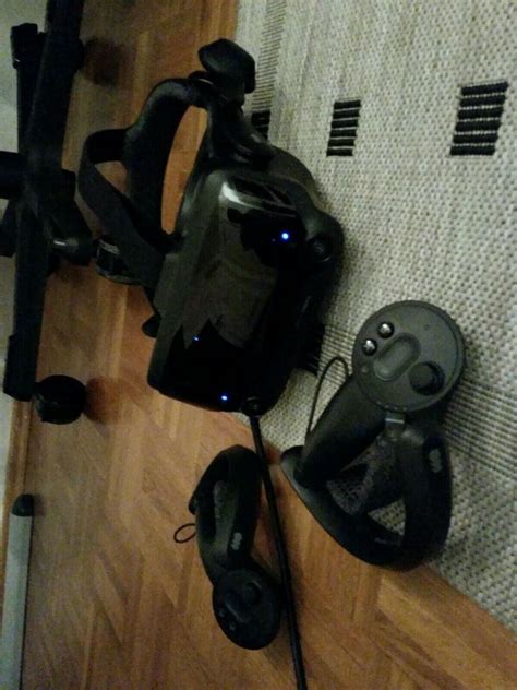 Valve Index VR Kit VR Headset in Koln | TV - HiFi - Video - Audio ...