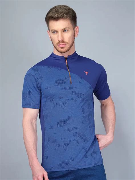 Men Slim Fit Mock Neck T-shirt with Ventmesh