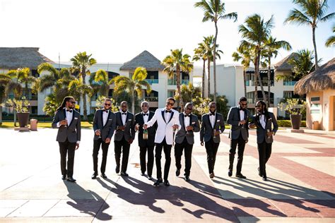 Best man responsibilities on wedding day | Beachweddingtips.com