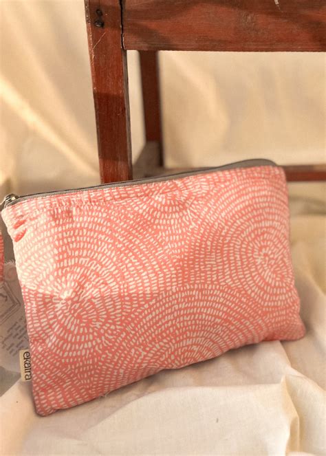 Ekatra Pink Dots Cotton Travel Pouch/Organizer ( Set Of 2 ) – Okhaistore