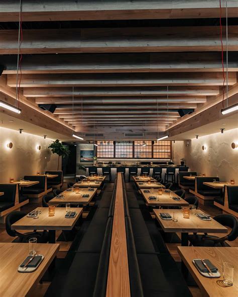 Sushi-san in Lincoln Park Chicago Happy Hour - HHRevolution