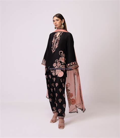 Zainab Chottani Designer