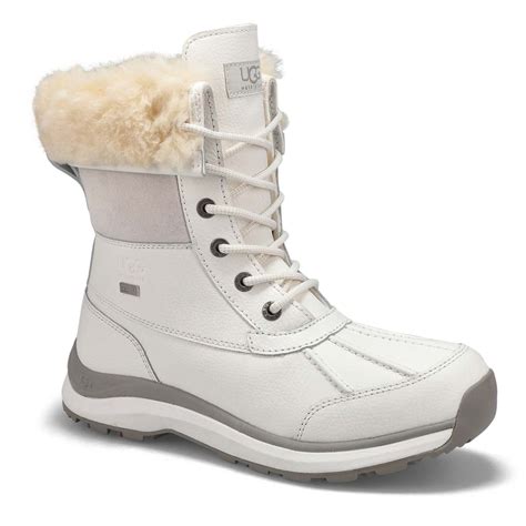 UGG Women's Adirondack III Winter Boot - Blac | SoftMoc.com