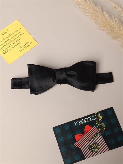 Coal Selftie Bow Tie