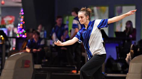 Spring Grove, Eastern York bowling teams battle at Colony Park Lanes North