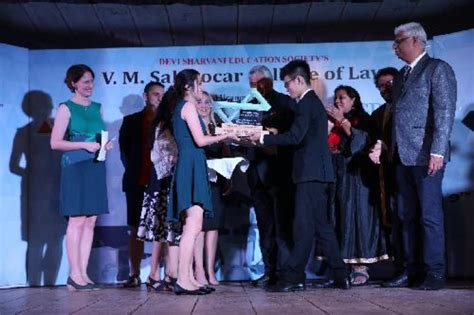 NUS Bags Best Negotiating Team Award At Lex Infinitum 2019