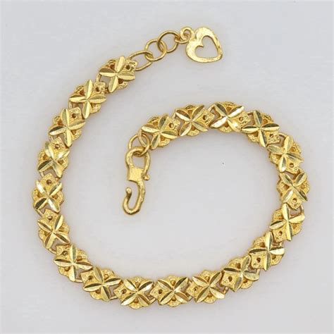 22kt Gold Chevron Style Link Bracelet-Evaluated By Our Certified Gemologist-AGS/GIA | Property Room