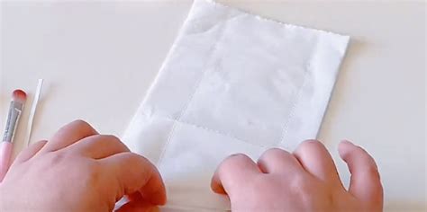 简单康乃馨的制作方法，用卫生纸做的哟_360新知