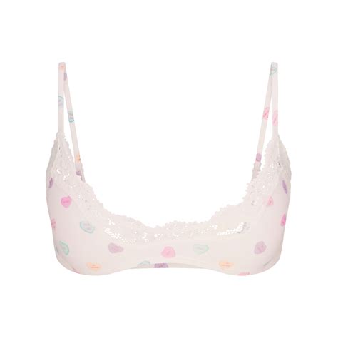 FITS EVERYBODY LACE SCOOP BRALETTE | MARBLE CANDY HEART PRINT