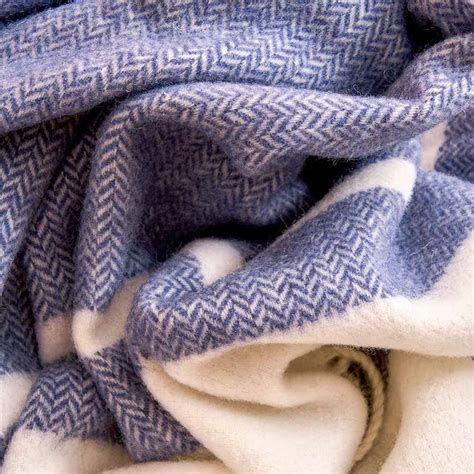 Ultra-Soft and Fluffy Wool Blend Plaid Made in Italy