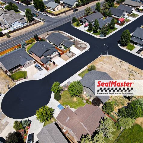 SealMaster PMM – Bulk Asphalt Emulsion Sealer Milton – Pavement Depot