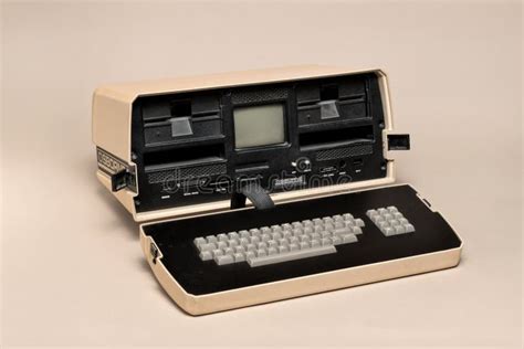 First Portable Computer 的图像结果