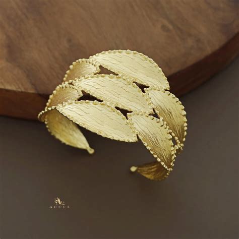 Clarissa Golden Textured Leaf Bangle – Adore By Priyanka
