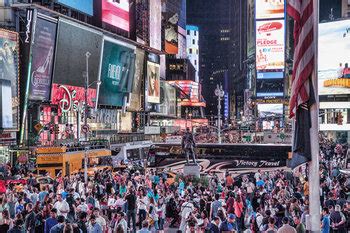 Service Economics 的图像结果