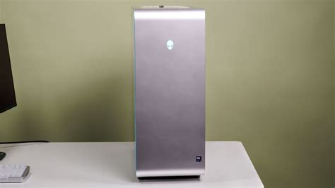 Alienware Area 51 5090 的图像结果