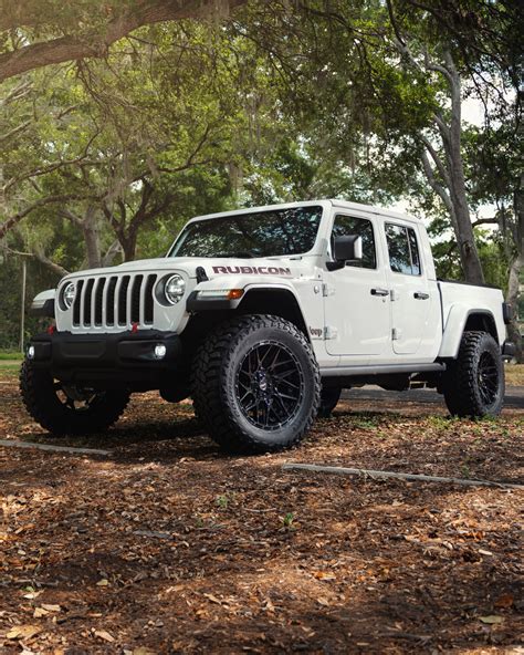 Jeep Gladiator 4PLAY Wheels 4PS28 Rims 20x9 35x12.5x20 Tires Stock ...