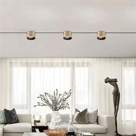 Surface Magnetic TrackLight Slimline Series – Harold Electricals