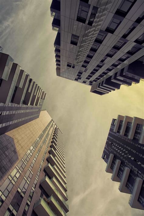 High-Rise Building 的图像结果