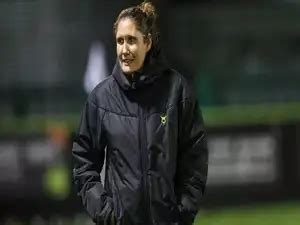 HANNAH DINGLEY: Hannah Dingley becomes first female manager to take ...