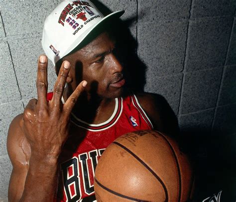 Can Kevin Durant pass Michael Jordan on the NBA all-time scoring list?