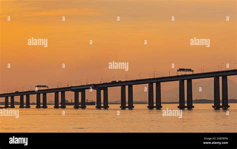 The Rio-Niterói Bridge, a section of the BR-101 over Guanabara Bay between the cities of Rio de Jane