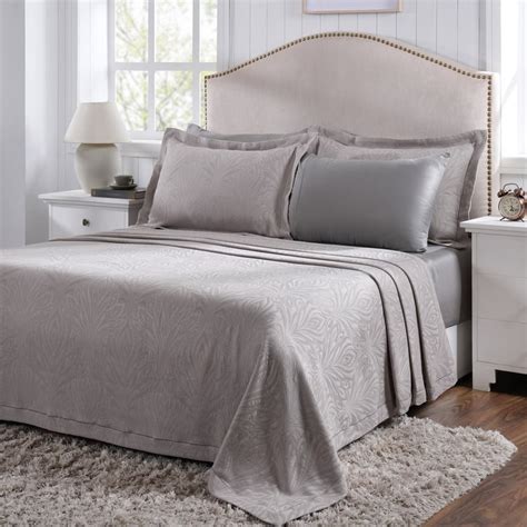 Buy MASPAR Classical Ornate Jacquard Double Bed Cover from Maspar at ...