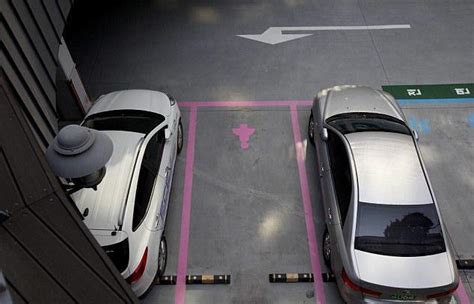 智慧停车：未来停车场架构--智能车位引导是关键-行业资讯-德立达科技