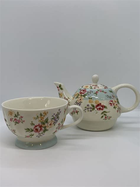 Robert Gordon Pottery Liberty Floral Pattern Tea For One - Vintage ...