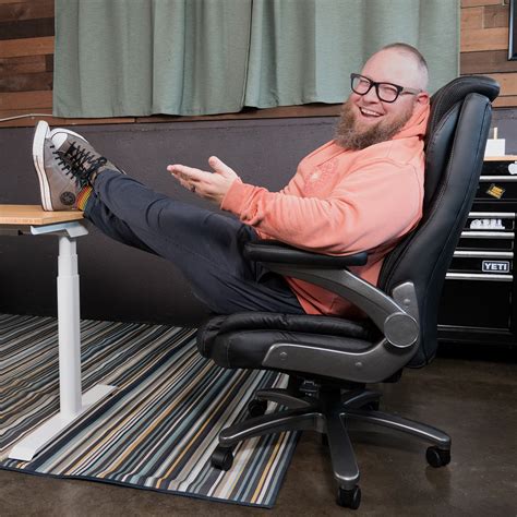 Tried & Tested: Staples Randolph Big & Tall Office Chair Review | Chubstr