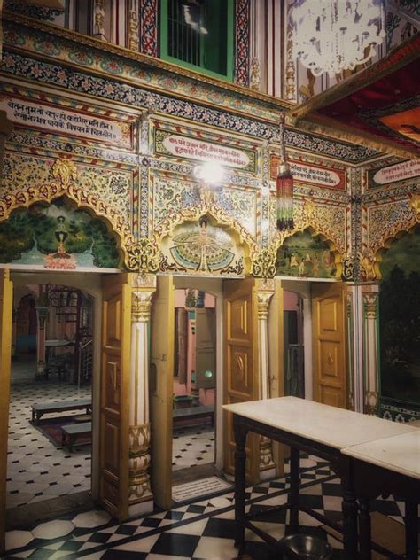 Jain Temple Topkhana ,meerut - by Nikhil Jain