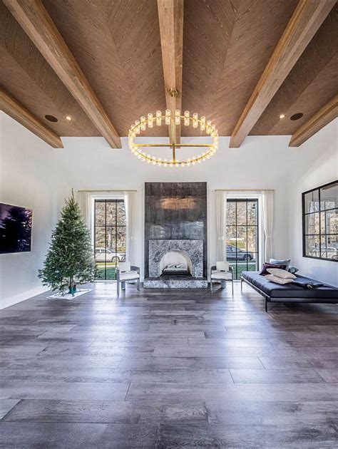 Engineered White Oak Hardwood Flooring Elmhurst - Unique Hardwood ...