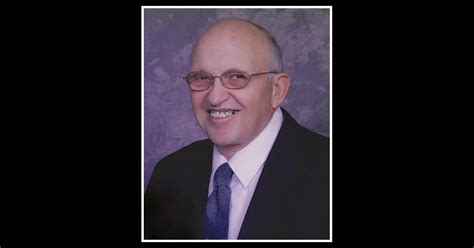 Obituary | Arthur G. Stacken | Johnson Funeral Home Waconia, MN