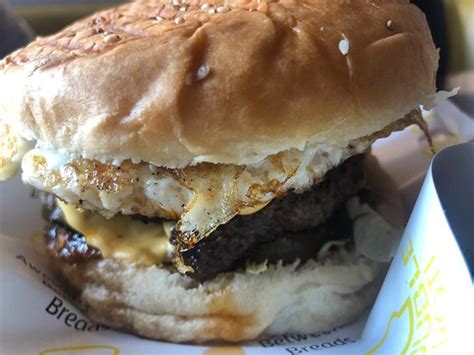 DOUBLE ROTI, Chennai (Madras) - 2/546 Lhc Ecr Illam, Thiruvanmiyur East ...