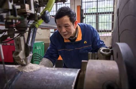 衡阳市人民政府门户网站-特种钢管深加工技术湖南省工程研究中心在衡挂牌