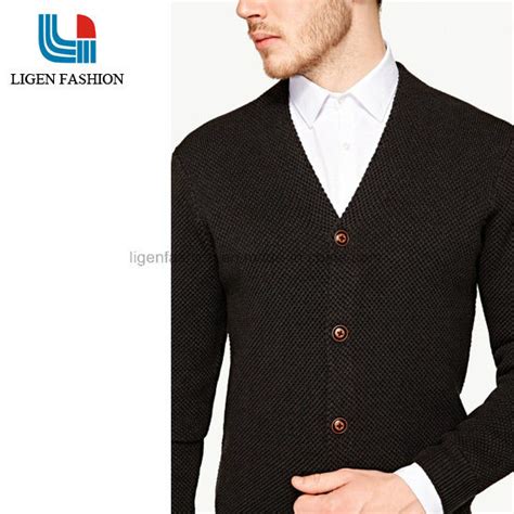 Business-Casual Sweater 的图像结果