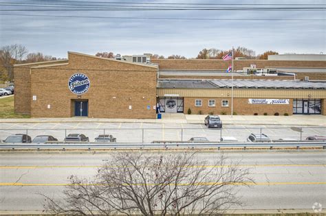 Fairmount Elementary School in Saint Peters, MO - Homes.com