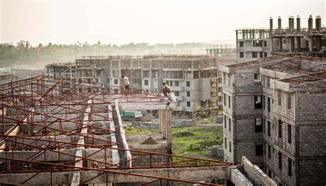 大拆大建中的亚的斯亚贝巴：埃塞俄比亚首都的公共住房|界面新闻 · 文化
