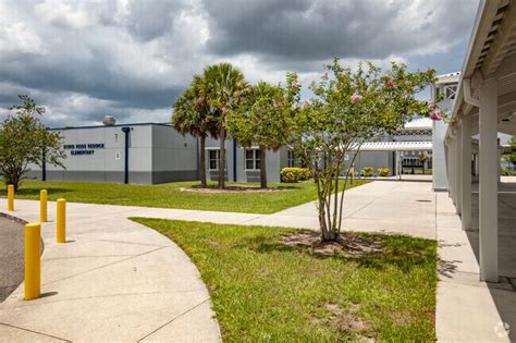 Reddick Elementary School in Wimauma, FL - Homes.com
