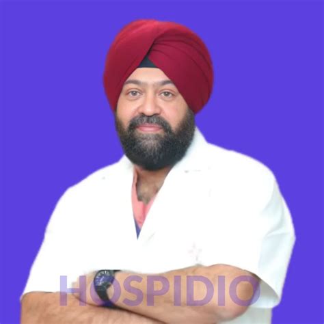 Dr. Mandeep Singh – Best Plastic Surgeon in Gurugram, India | Book Online Appointment | HOSPIDIO