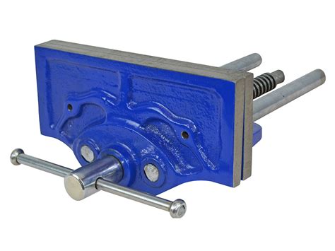 Work Bench with Vice 的图像结果